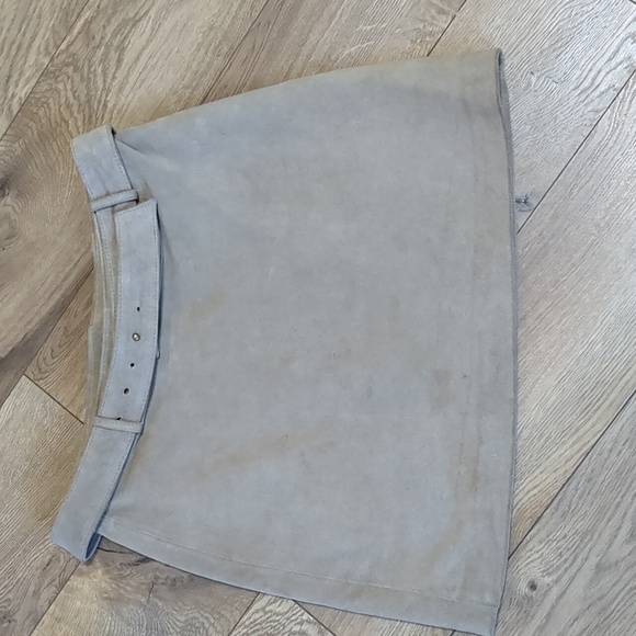 J. Crew Dresses & Skirts - J.Crew mini skirt Tan suede size 6